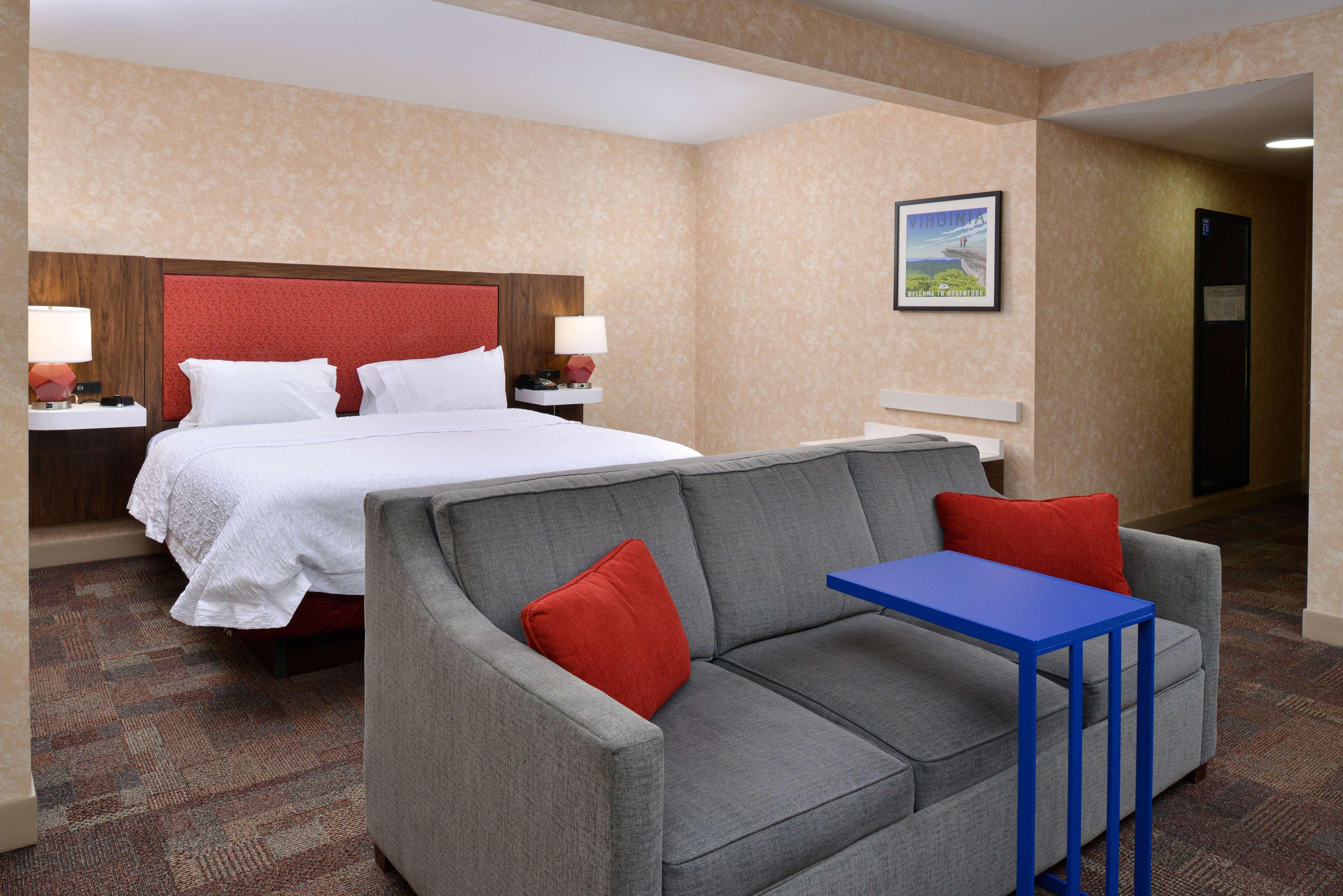 Hampton Inn Wytheville Kültér fotó