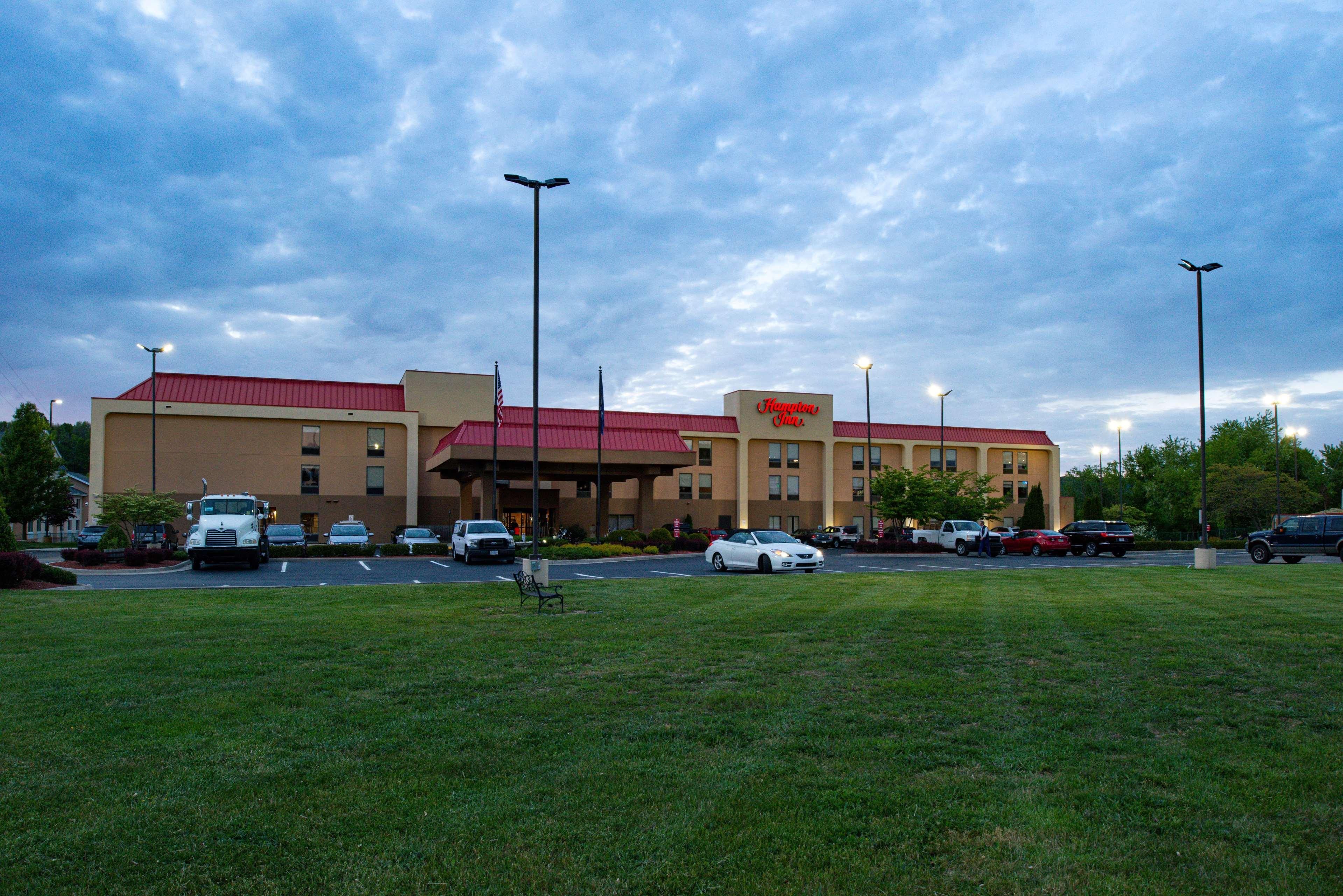 Hampton Inn Wytheville Kültér fotó