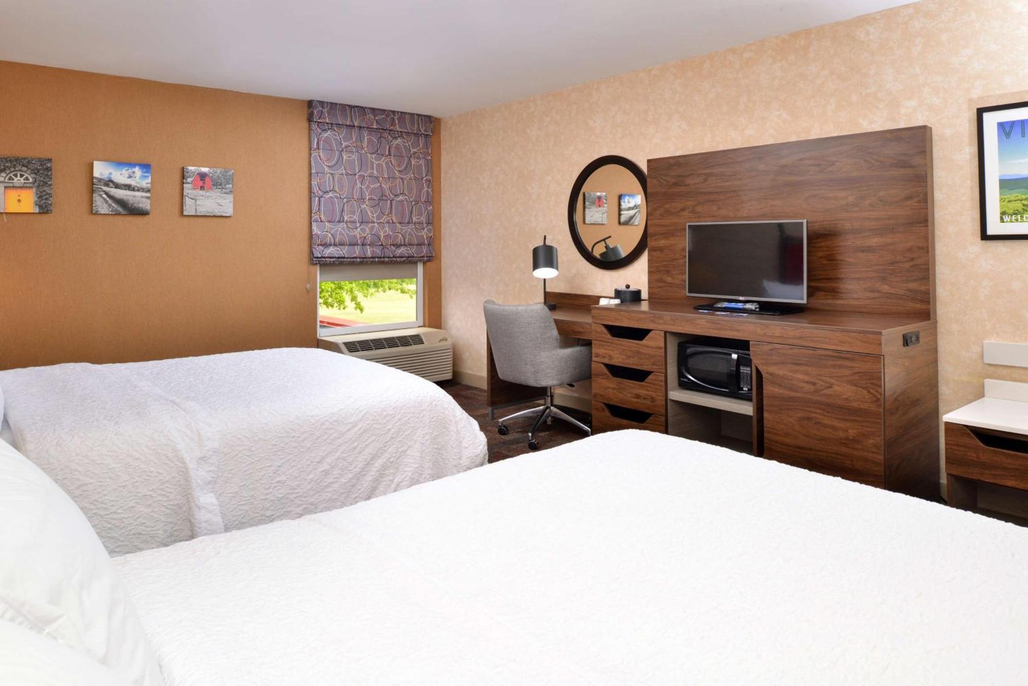 Hampton Inn Wytheville Kültér fotó
